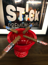 Ashtray - Box Press Red (4 Rest)